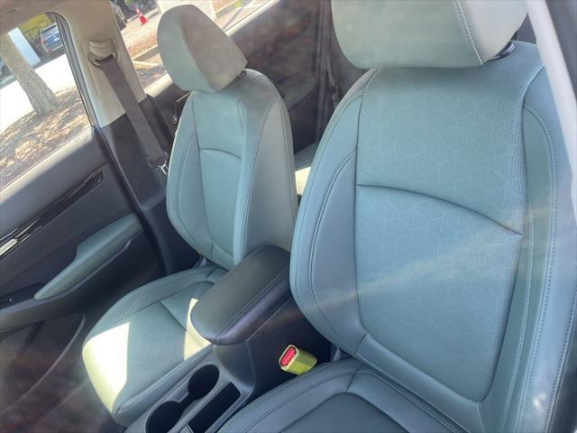 used 2024 Kia Seltos car, priced at $27,330