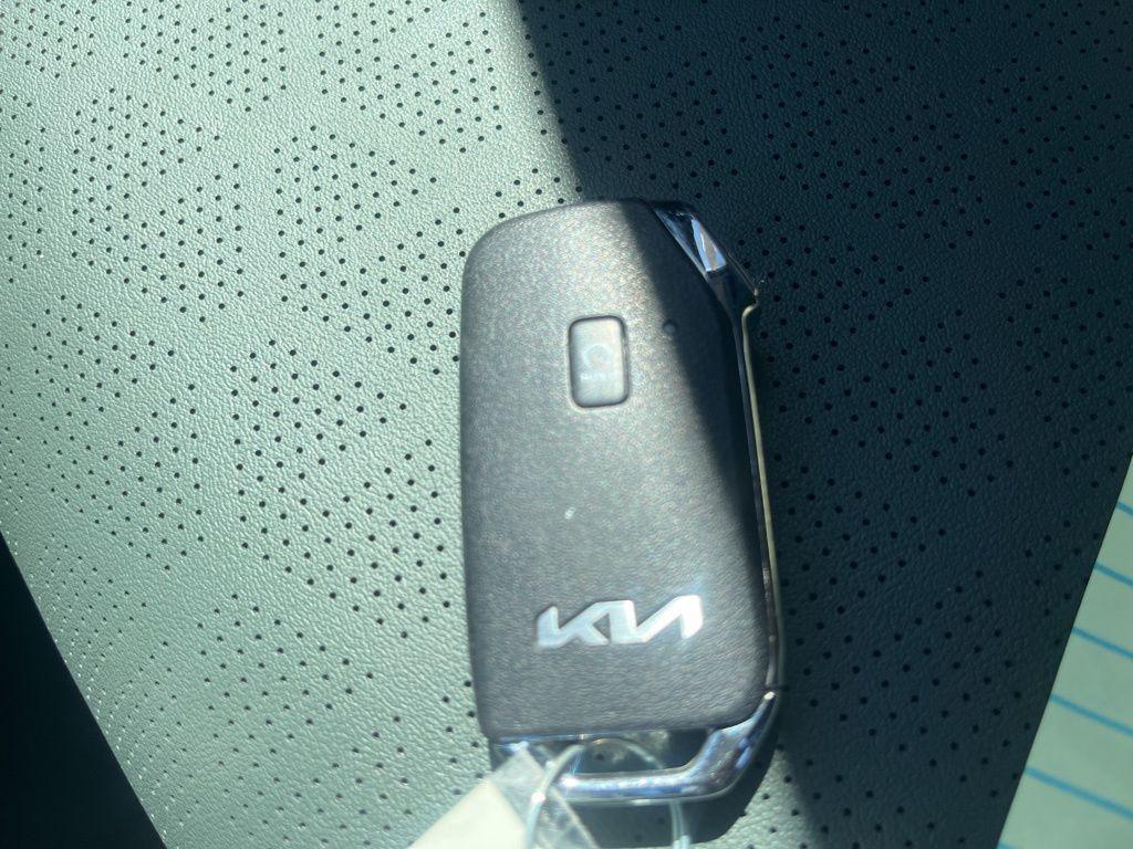 used 2024 Kia Seltos car, priced at $24,999