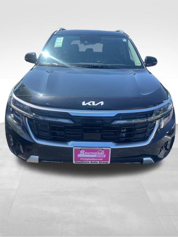 used 2024 Kia Seltos car, priced at $24,999