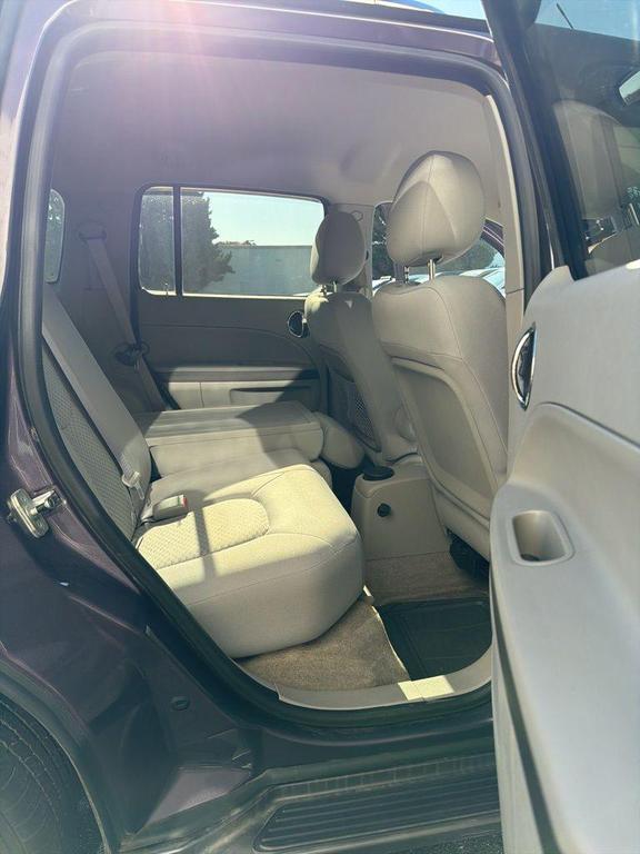 used 2006 Chevrolet HHR car, priced at $5,499