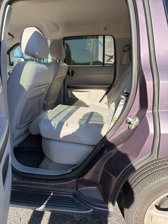 used 2006 Chevrolet HHR car, priced at $5,499