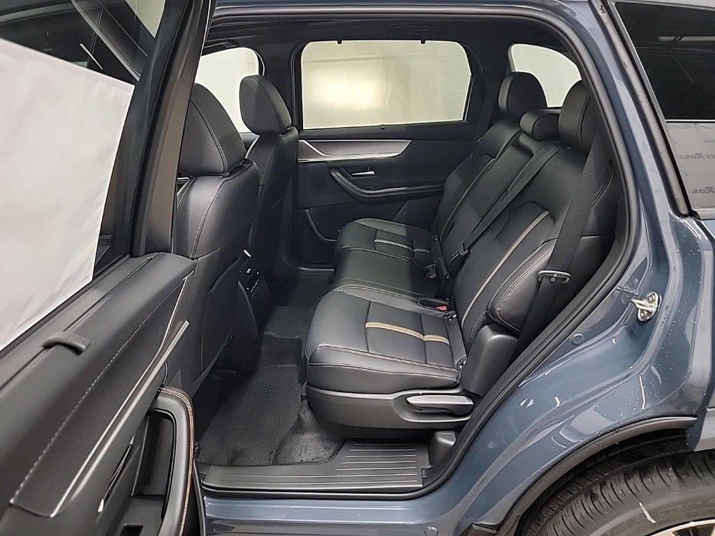 new 2025 Mazda CX-70 car, priced at $51,210