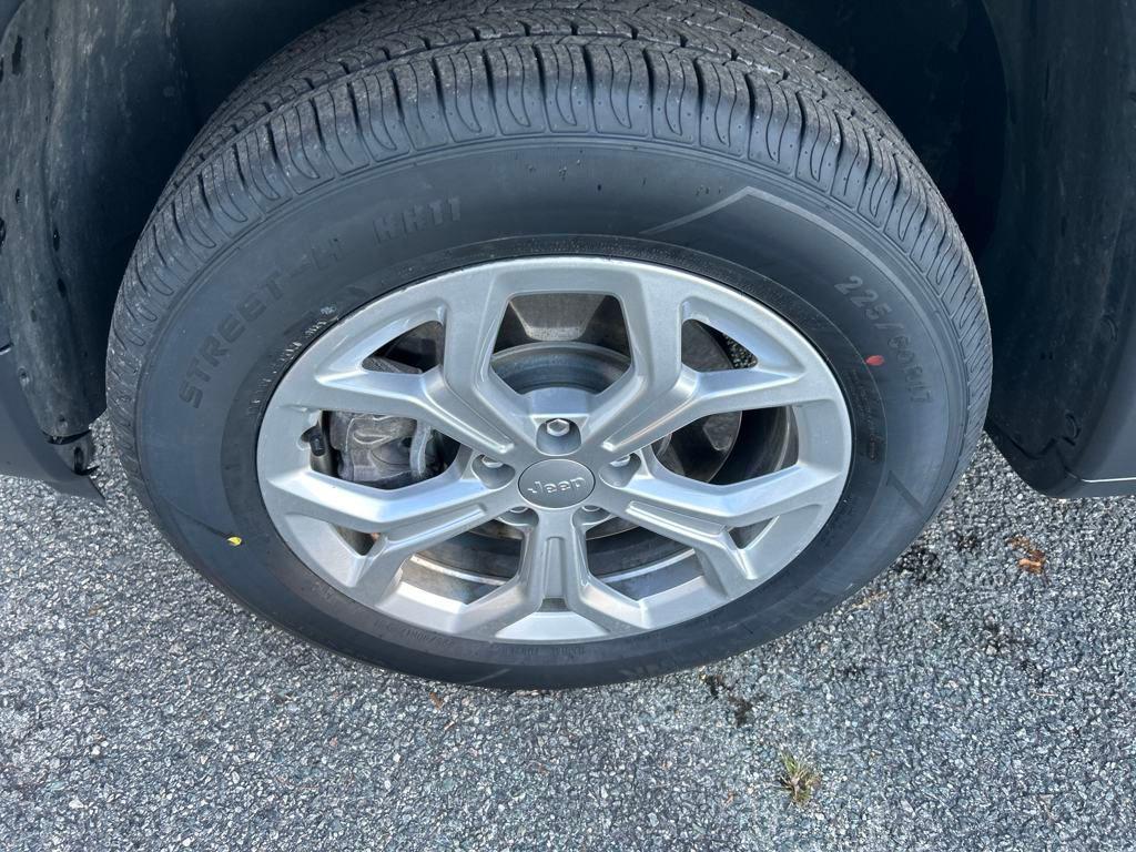 used 2024 Jeep Compass car, priced at $20,231
