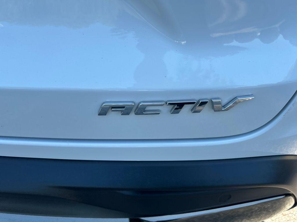 used 2024 Chevrolet Trax car, priced at $23,274