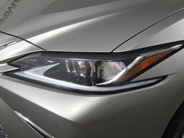 used 2020 Lexus ES 350 car, priced at $33,471