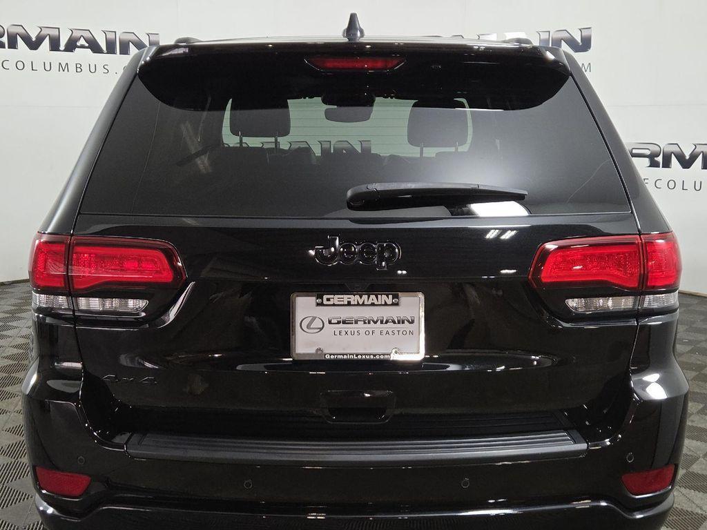used 2022 Jeep Grand Cherokee car, priced at $28,777