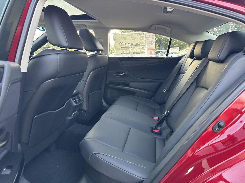 new 2025 Lexus ES 300h car, priced at $51,858