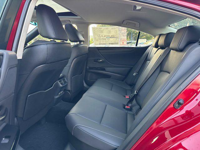 new 2025 Lexus ES 300h car, priced at $51,858