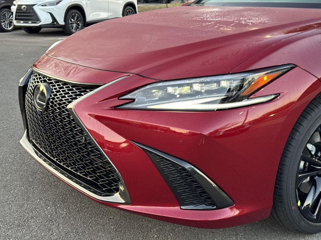 new 2025 Lexus ES 300h car, priced at $51,858