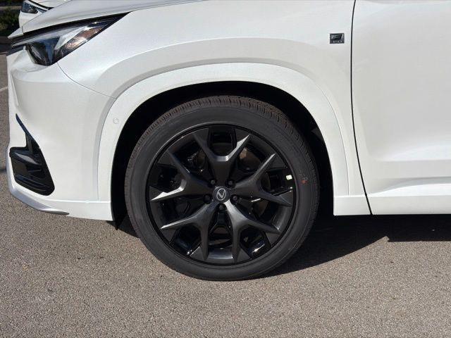 new 2026 Lexus TX 500h car, priced at $72,243