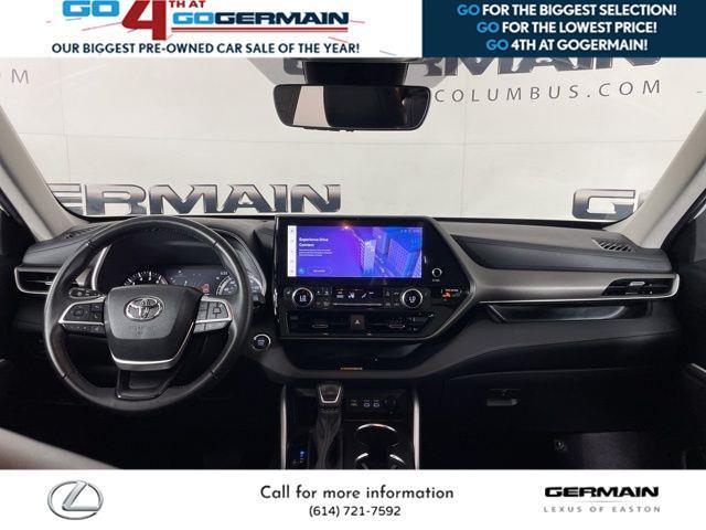 used 2023 Toyota Highlander car, priced at $39,969