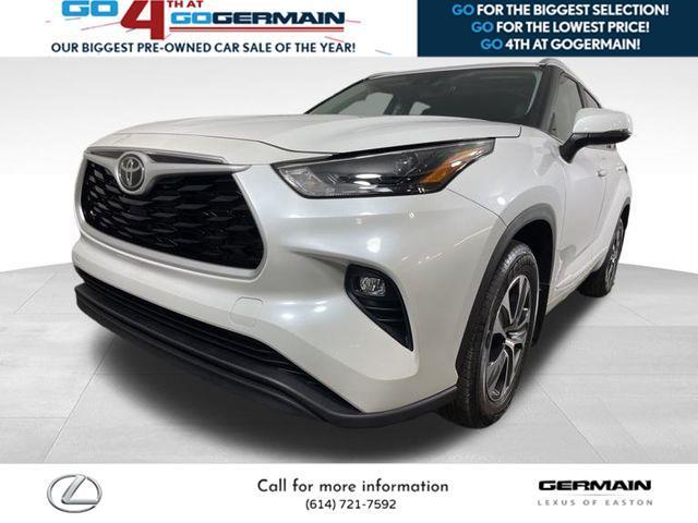 used 2023 Toyota Highlander car, priced at $39,969