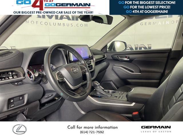 used 2023 Toyota Highlander car, priced at $39,969