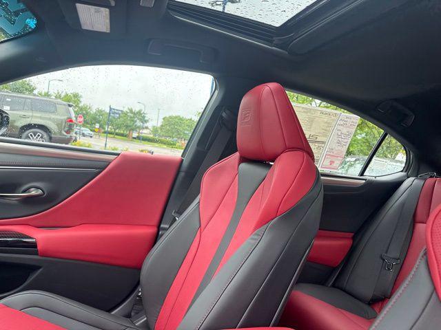 new 2025 Lexus ES 350 car, priced at $55,319