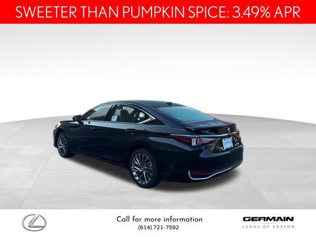 new 2025 Lexus ES 300h car, priced at $56,225