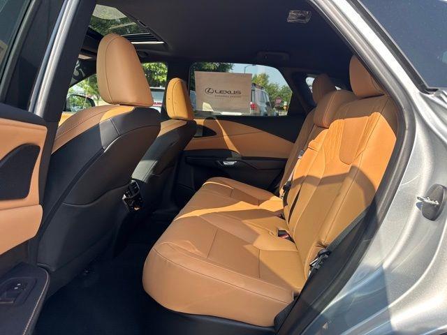 new 2025 Lexus RX 350 car, priced at $55,924