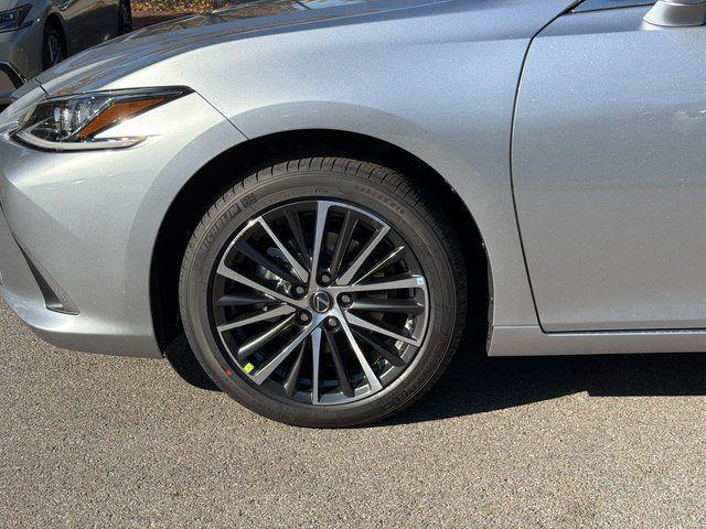 new 2025 Lexus ES 350 car, priced at $49,489