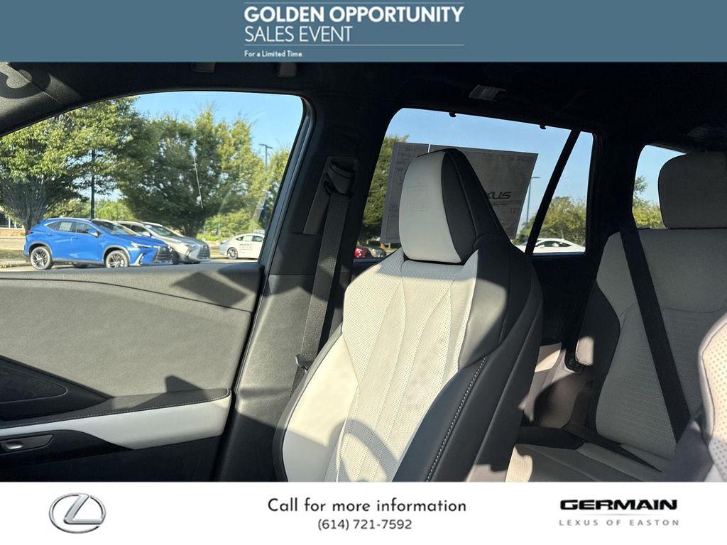 new 2025 Lexus TX 500h car, priced at $73,099