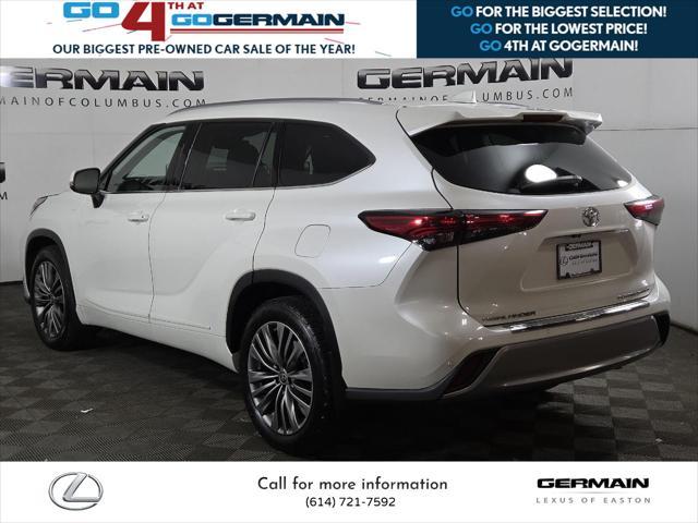 used 2021 Toyota Highlander car, priced at $35,215