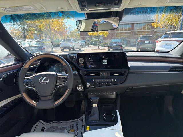 new 2025 Lexus ES 350 car, priced at $54,167