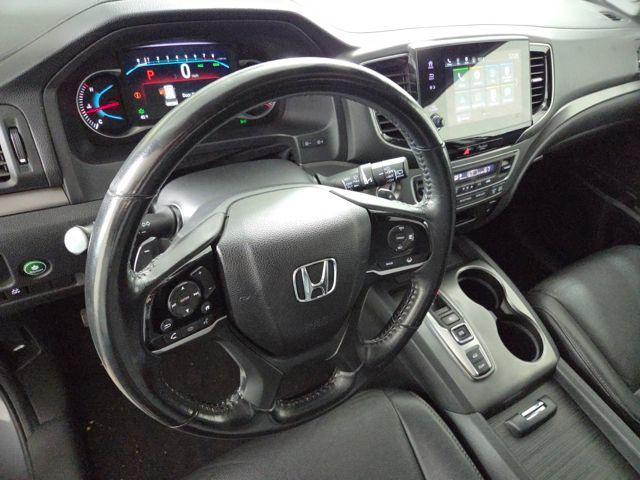 used 2022 Honda Pilot car, priced at $33,551