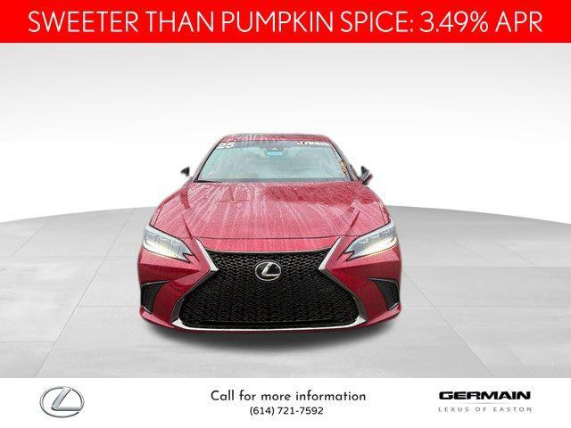 new 2025 Lexus ES 300h car, priced at $50,643