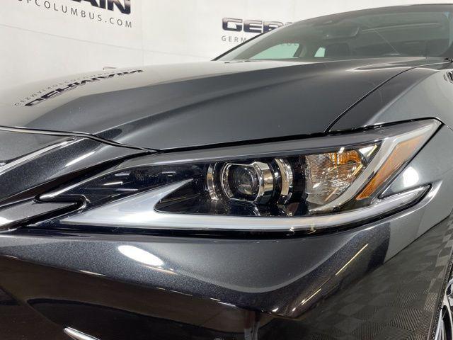 used 2022 Lexus ES 350 car, priced at $38,051