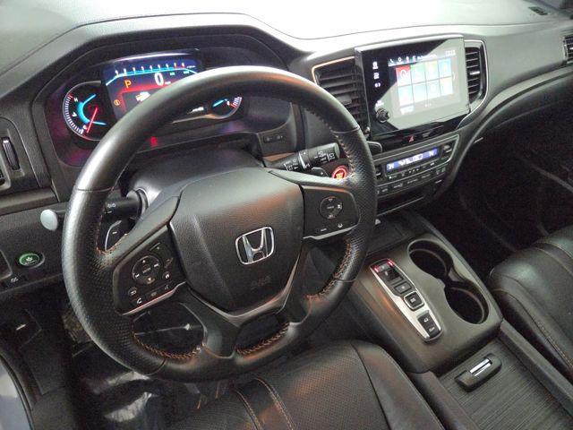 used 2022 Honda Pilot car, priced at $28,122