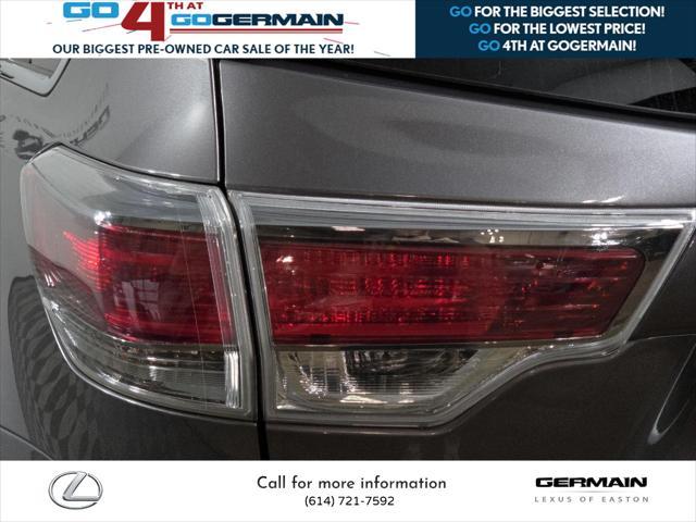 used 2015 Toyota Highlander car, priced at $17,250