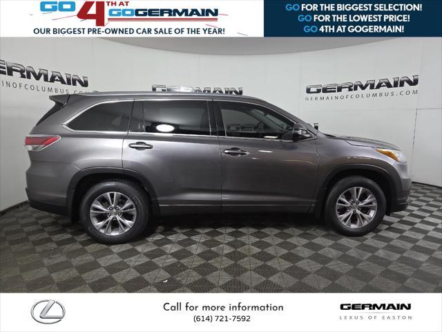 used 2015 Toyota Highlander car, priced at $17,250