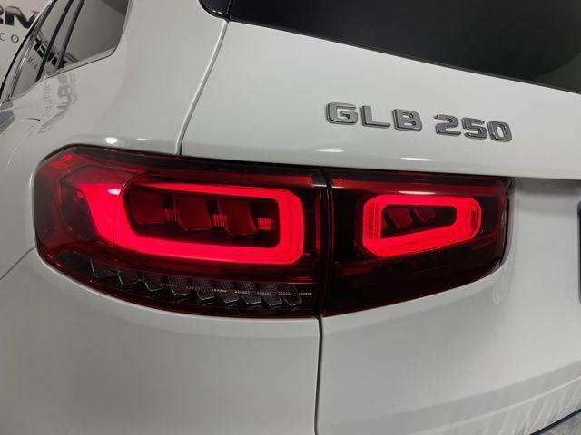 used 2021 Mercedes-Benz GLB 250 car, priced at $32,161