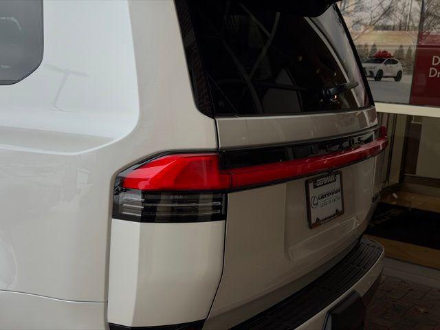 new 2025 Lexus GX 550 car, priced at $75,667