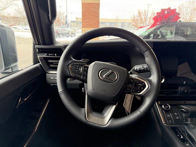 new 2025 Lexus GX 550 car, priced at $75,667