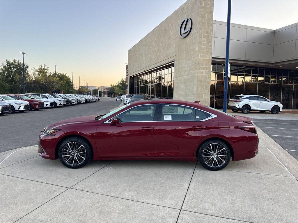 new 2025 Lexus ES 300h car, priced at $49,142
