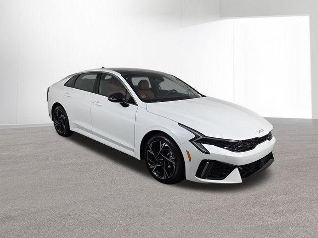 new 2025 Kia K5 car, priced at $30,370