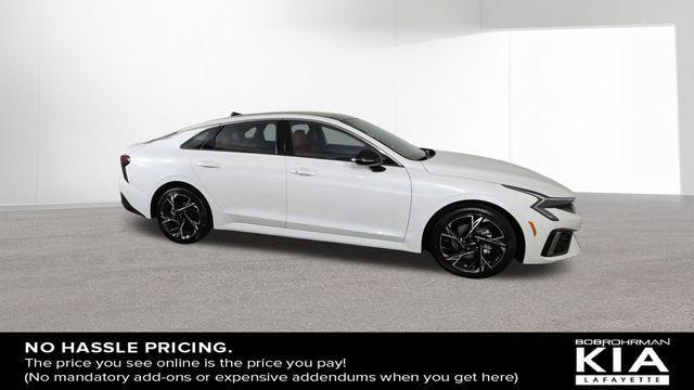 new 2025 Kia K5 car, priced at $30,370