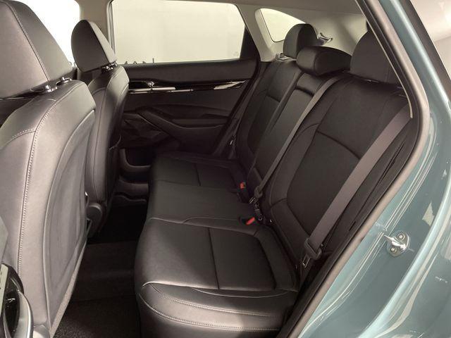 new 2025 Kia Seltos car, priced at $28,271