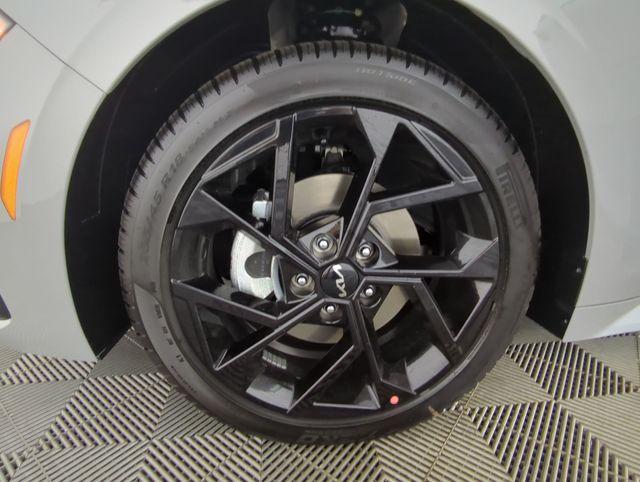 new 2026 Kia K5 car, priced at $32,562