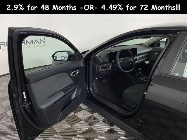 new 2025 Kia K4 car, priced at $22,698