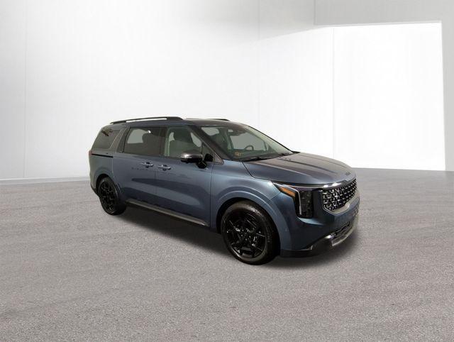 new 2025 Kia Carnival car, priced at $52,654