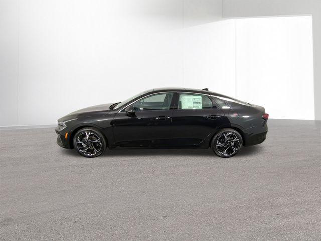 new 2025 Kia K5 car, priced at $28,925
