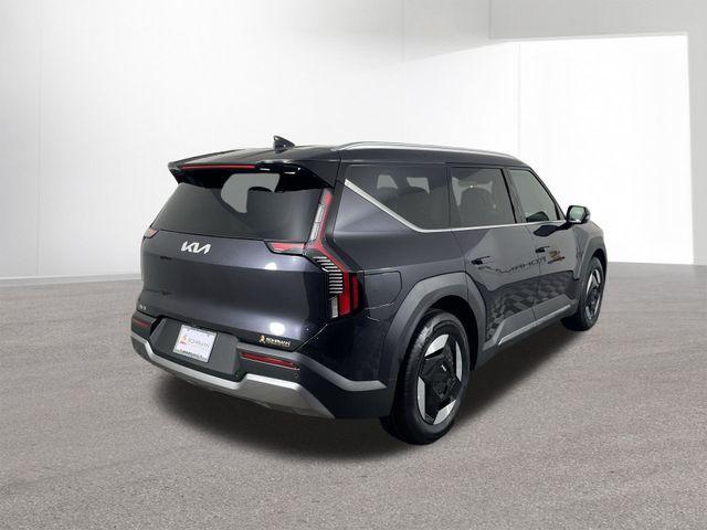 new 2025 Kia EV9 car, priced at $57,779