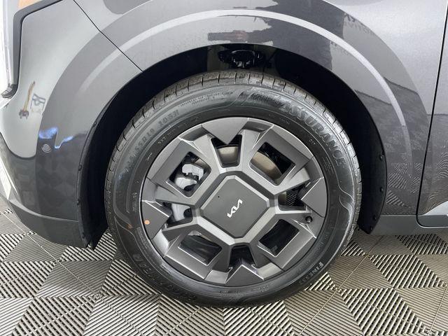 new 2026 Kia Carnival car, priced at $44,956