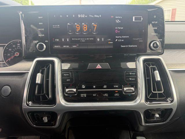 used 2022 Kia Sorento Plug-In Hybrid car, priced at $30,999