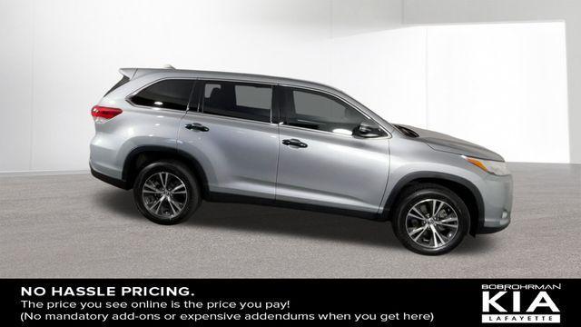 used 2019 Toyota Highlander car, priced at $26,148