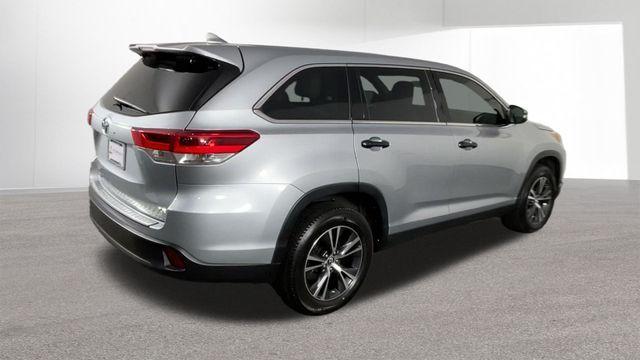 used 2019 Toyota Highlander car, priced at $26,148