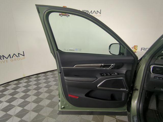 new 2025 Kia Telluride car, priced at $52,557