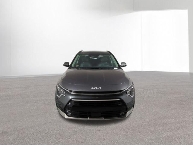 new 2025 Kia Niro car, priced at $30,458