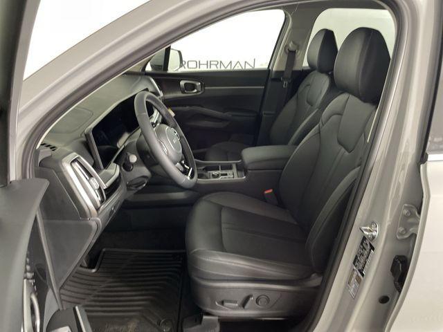 new 2025 Kia Sorento car, priced at $34,994