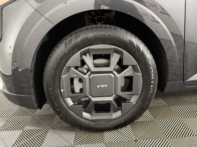 new 2026 Kia Carnival Hybrid car, priced at $47,003
